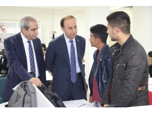 Vali Erin, Haliliye Belediyesi Eğitim Merkezinde Öğrencilerle Buluştu