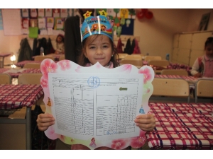 Bilecik’te 37 Bin 453 Öğrenci Karne Sevinci Yaşadı