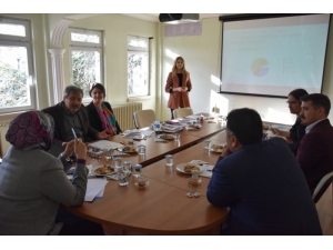 Milli Eğitim Müdürlüğü Ve Gazi Üniversitesi Anket Sonuçlarını Değerlendirdi