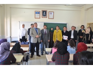 Mersin’de 402 Bin Öğrenci Karne Sevinci Yaşadı