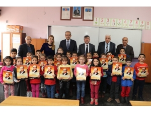 Başkan Demirkol Öğrencilerin Karne Mutluluğuna Ortak Oldu