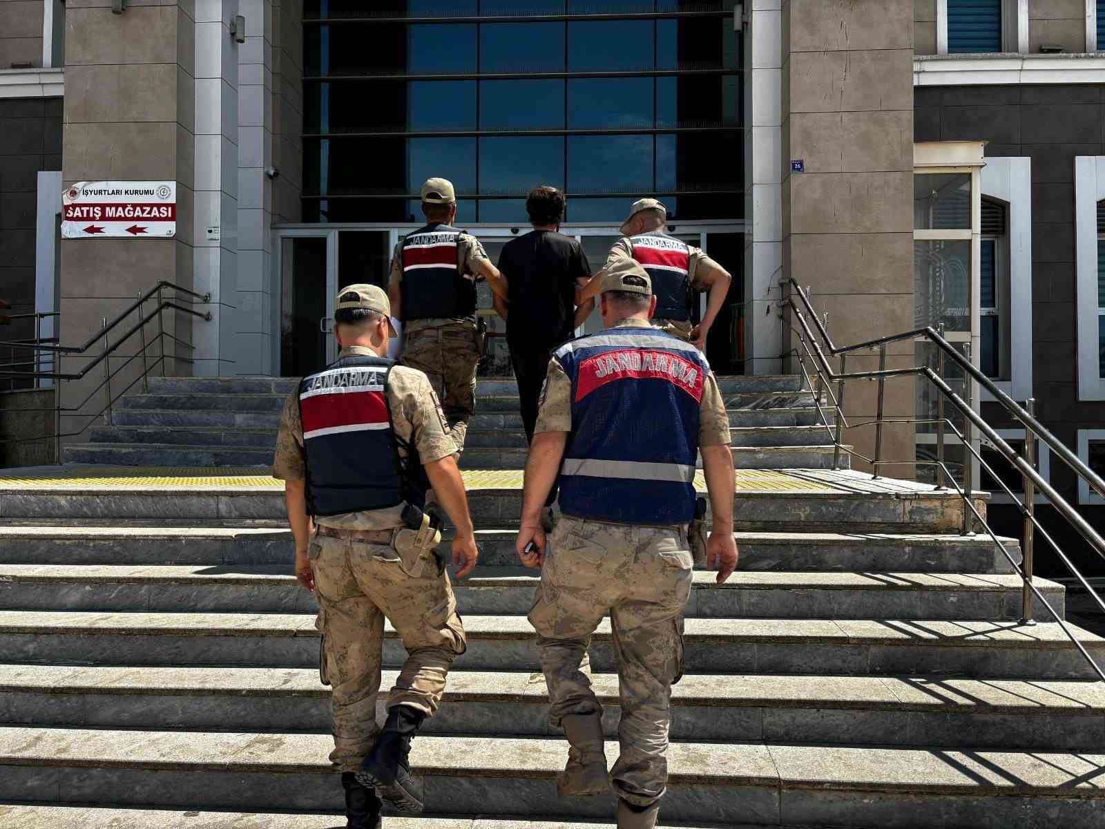 siverek-te-25-yil-kesinlesmis-hapis-cezasi-bulunan-sahis-yakalandi