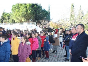 Başkan Yavaş, Öğrencilerin Karne Sevincine Ortak Oldu