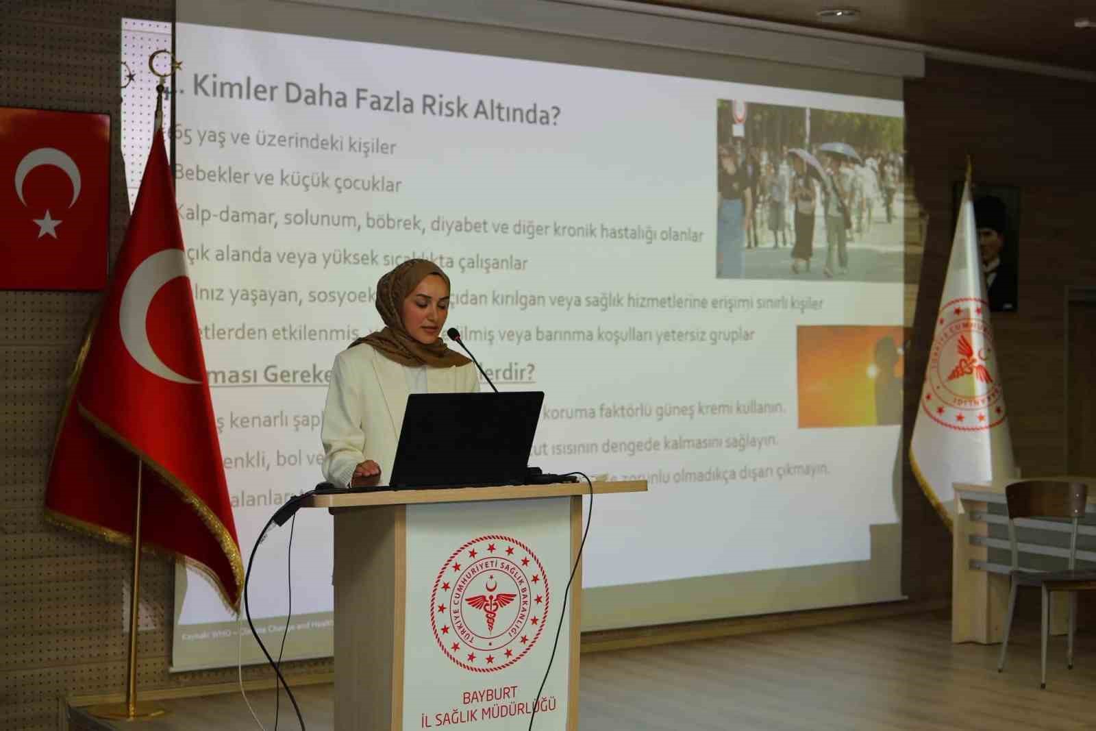 bayburt-ta-iklim-krizinin-sagliga-etkileri-anlatildi