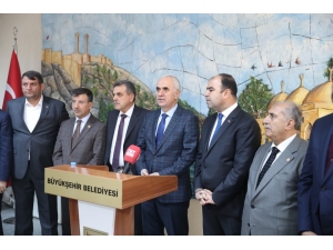 Ak Parti Genel Başkan Yardımcısı Kaya’dan Çiftçi Ve Ekibine Tam Not