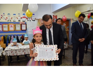 Karabük’te 37 Bin Öğrenci Karnelerini Aldı