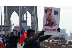 Abd’de Trump Karşıtı Protesto Gösterileri Başladı