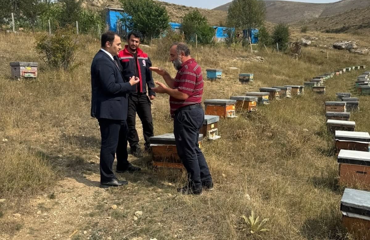 kaymakam-ahat-vatandaslarin-talep-ve-ihtiyaclarini-dinledi