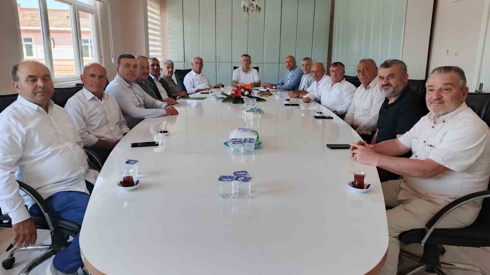 bafra-da-ziraat-odasi-baskanlarindan-bugday-ve-arpa-fiyati-aciklamasi