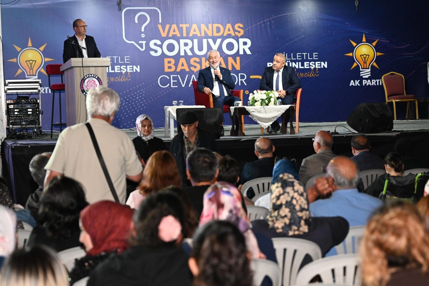 baskan-basdegirmen-mahallelerde-vatandaslarla-bulusuyor