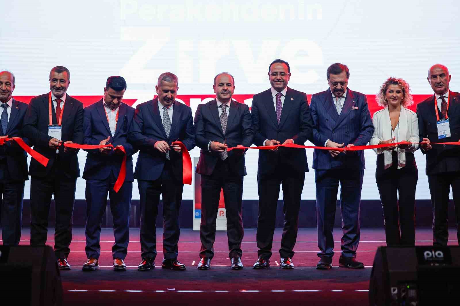 perakende-dunyasinin-dev-bulusmasi-sona-erdi
