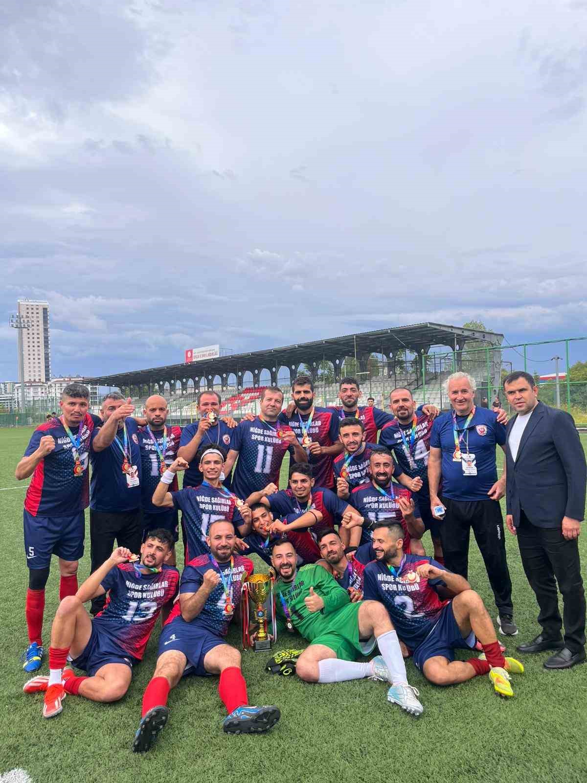 tiesf-de-sampiyon-nigde-sagirlar-spor-kulubu-oldu
