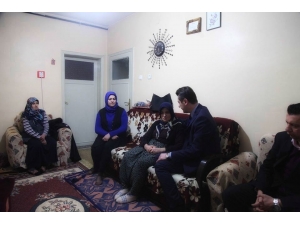 Başkan Doğan’dan, Ağaç Budarken Vefat Eden Belediyesi İşçisi Ercan’ın Ailesine Ziyaret