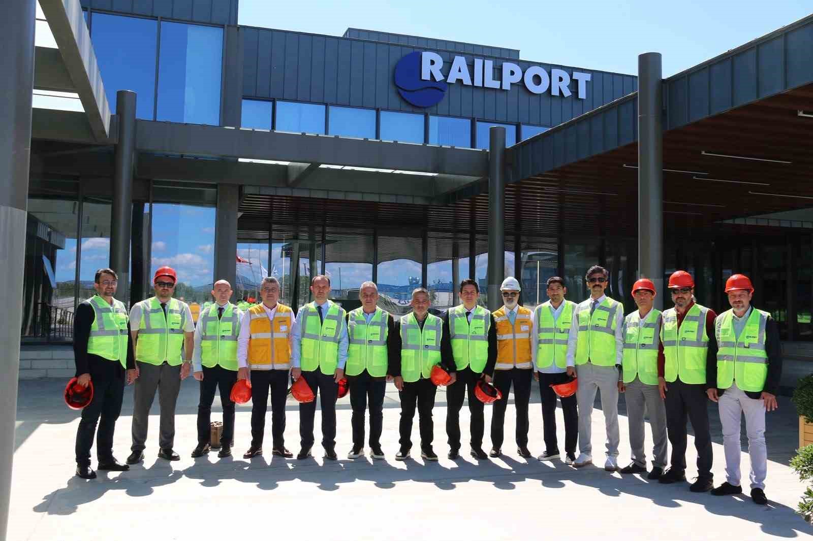 karabuk-tso-heyeti-karabuk-lojistik-merkezi-icin-railport-u-inceledi