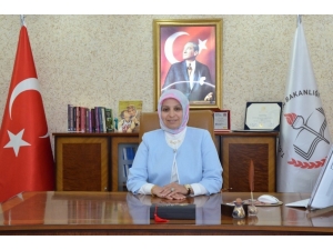 İhtiyaç Sahibi Ailenin Mobilya Bakımlarını Yaparak, Elektrik Tesisat Yenilediler