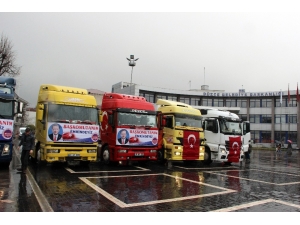 Onlarca Kamyoncudan Mehmetçiğe Destek Konvoyu