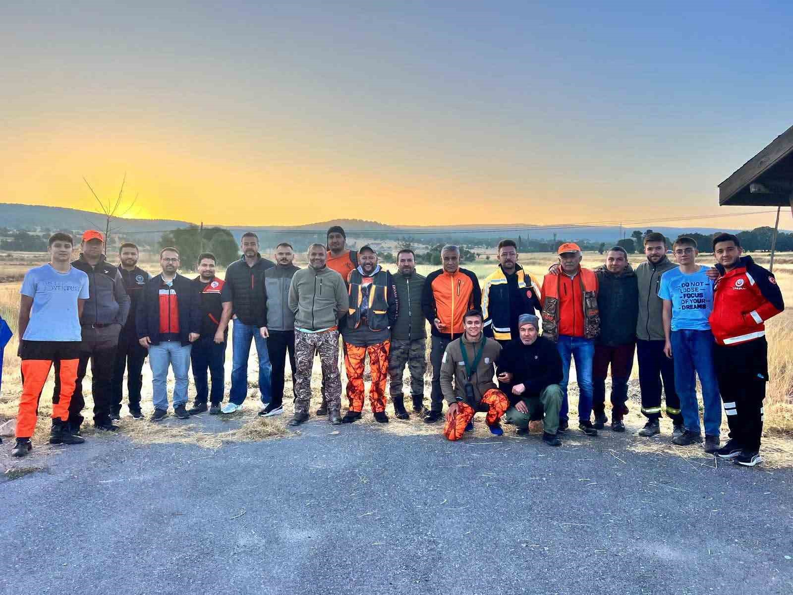emet-te-yabani-domuzlara-karsi-surek-avi-duzenlendi