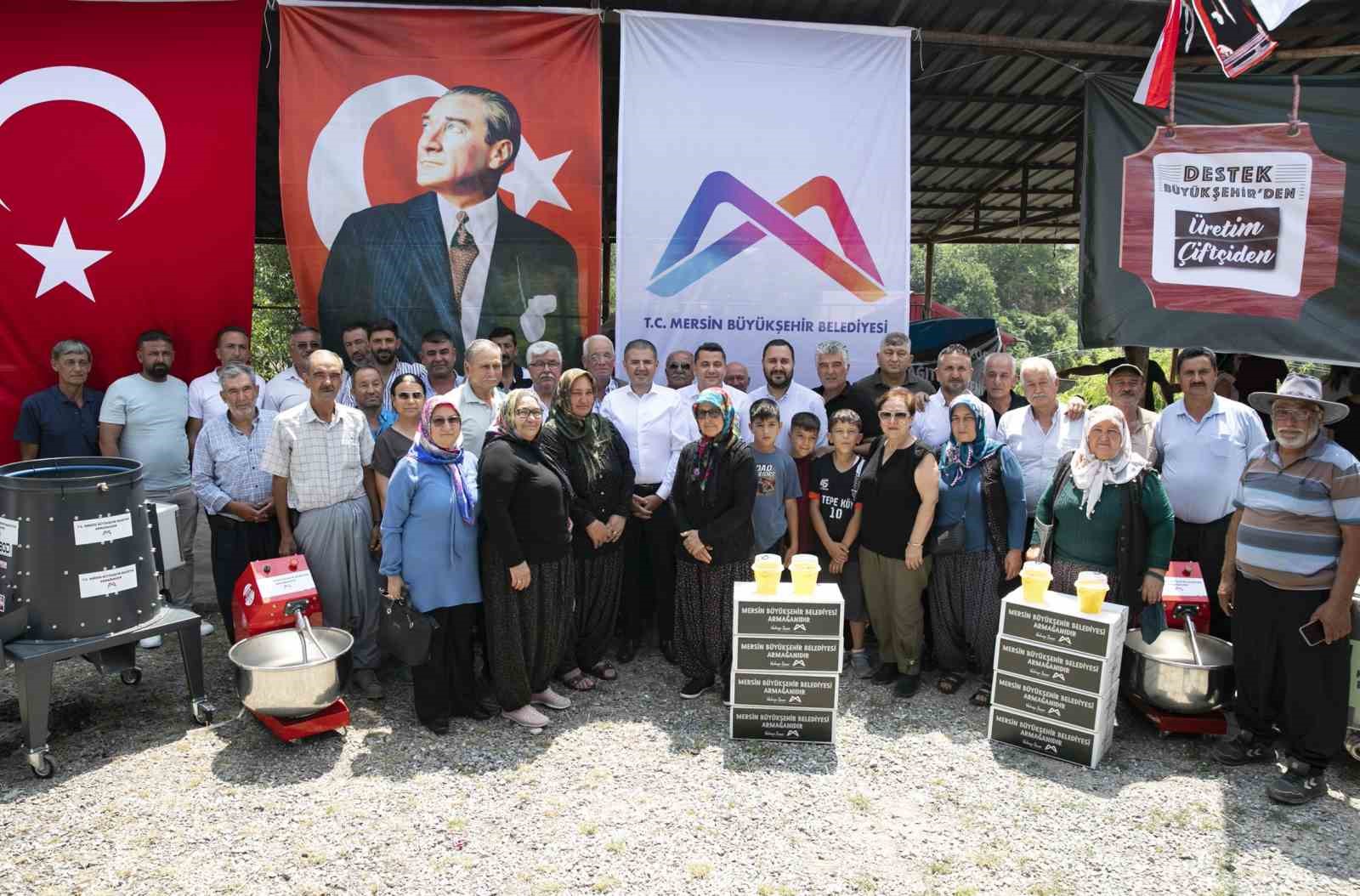 mersin-de-ureticiye-cok-yonlu-tarim-destegi