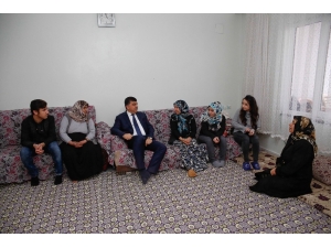 Başkan Fadıloğlu Ev Ziyaretlerini Sürdürüyor