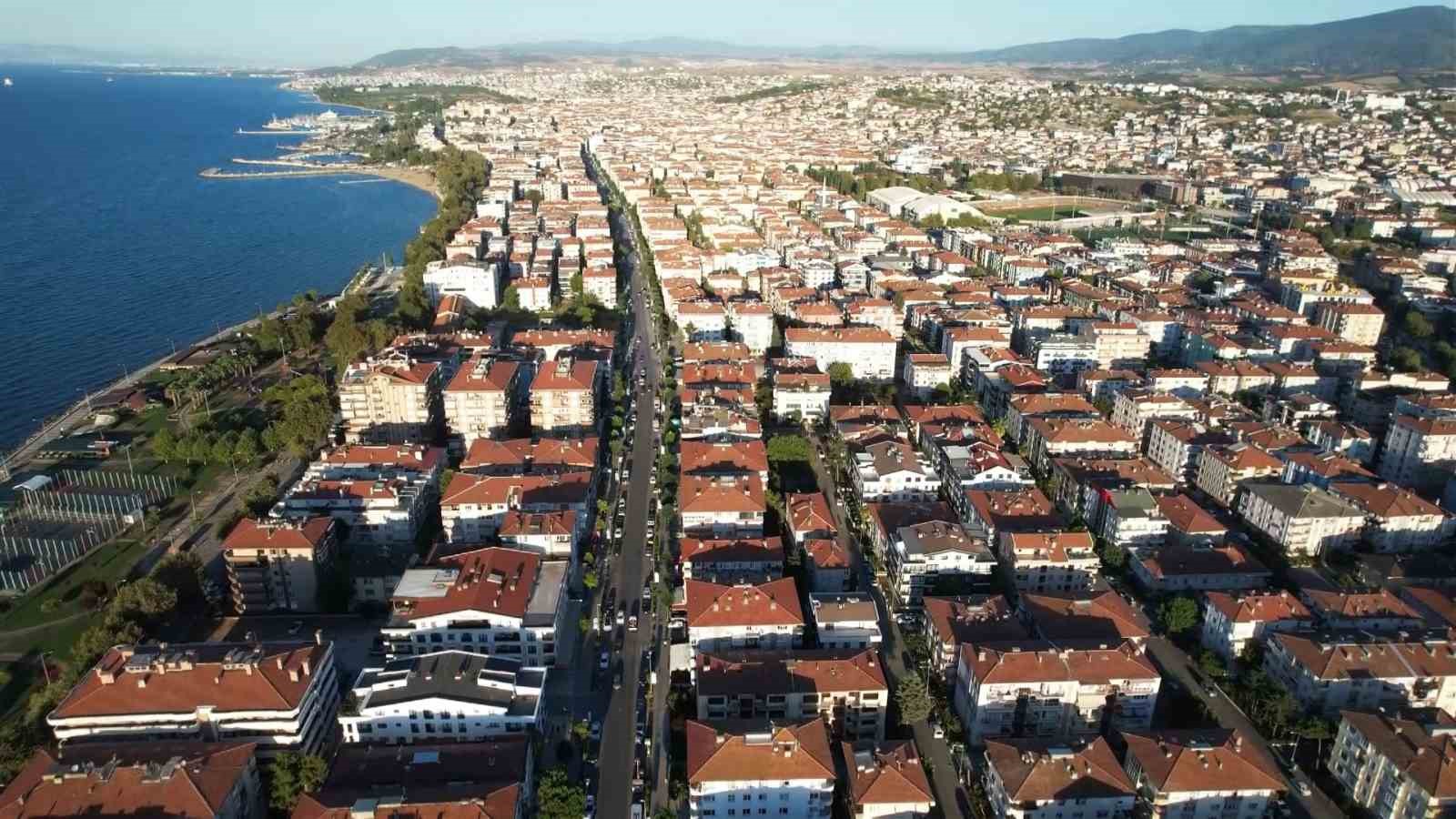 marmara-da-pes-pese-depremler-oncu-deprem-demek-bugun-mumkun-degil