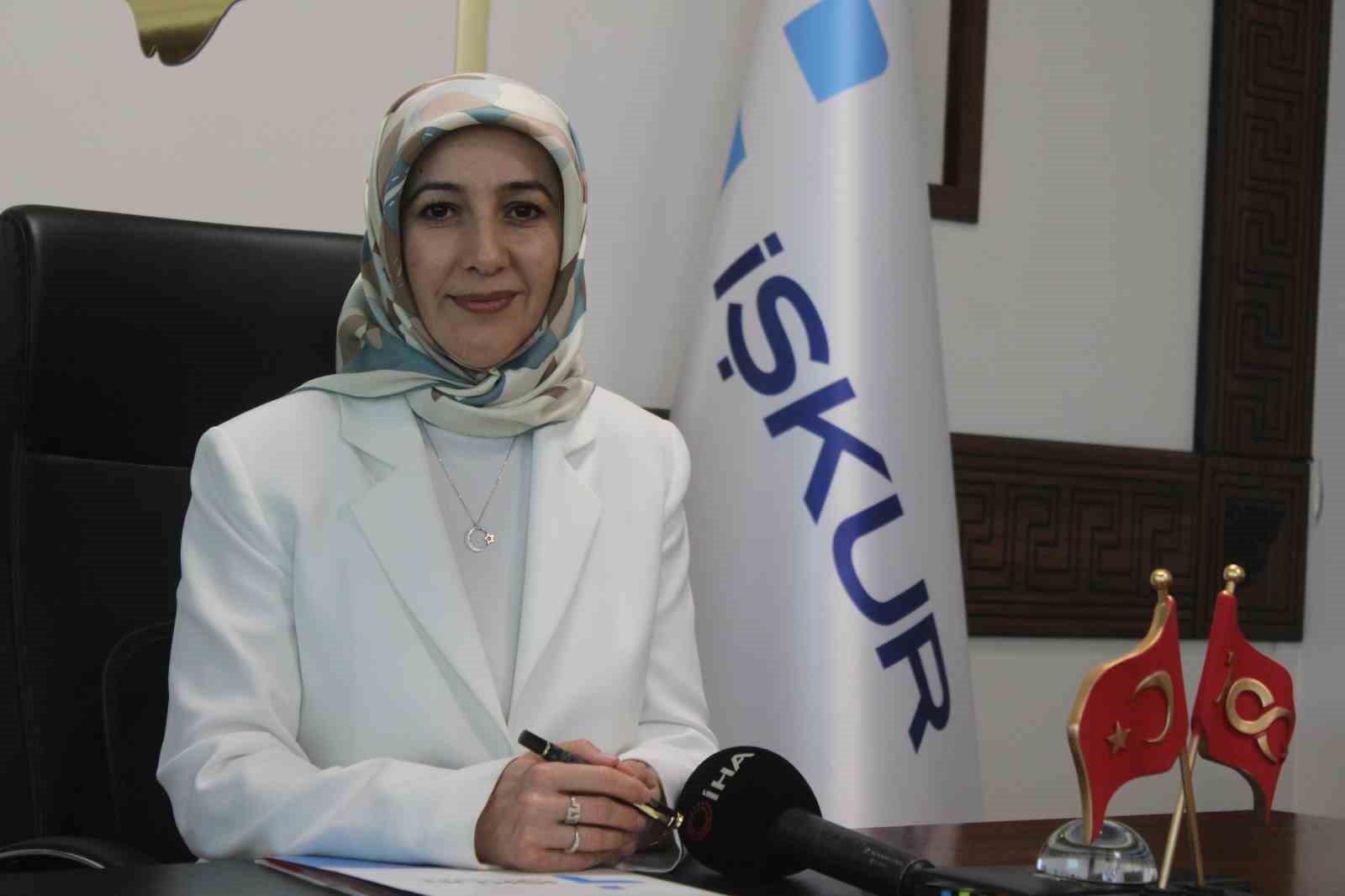 iskur-kayseri-de-7-ayda-15-bin-452-kisiyi-ise-yerlestirdi