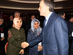 Bakan Çelik: "Kimsenin Toprağında Gözümüz Yok"