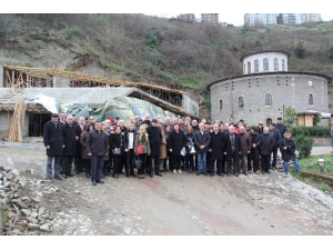 Trabzon’da Chp’den Cephanelik Tepkisi