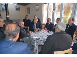 Başkan Pınarbaşı Esnafın Derdini Dinledi