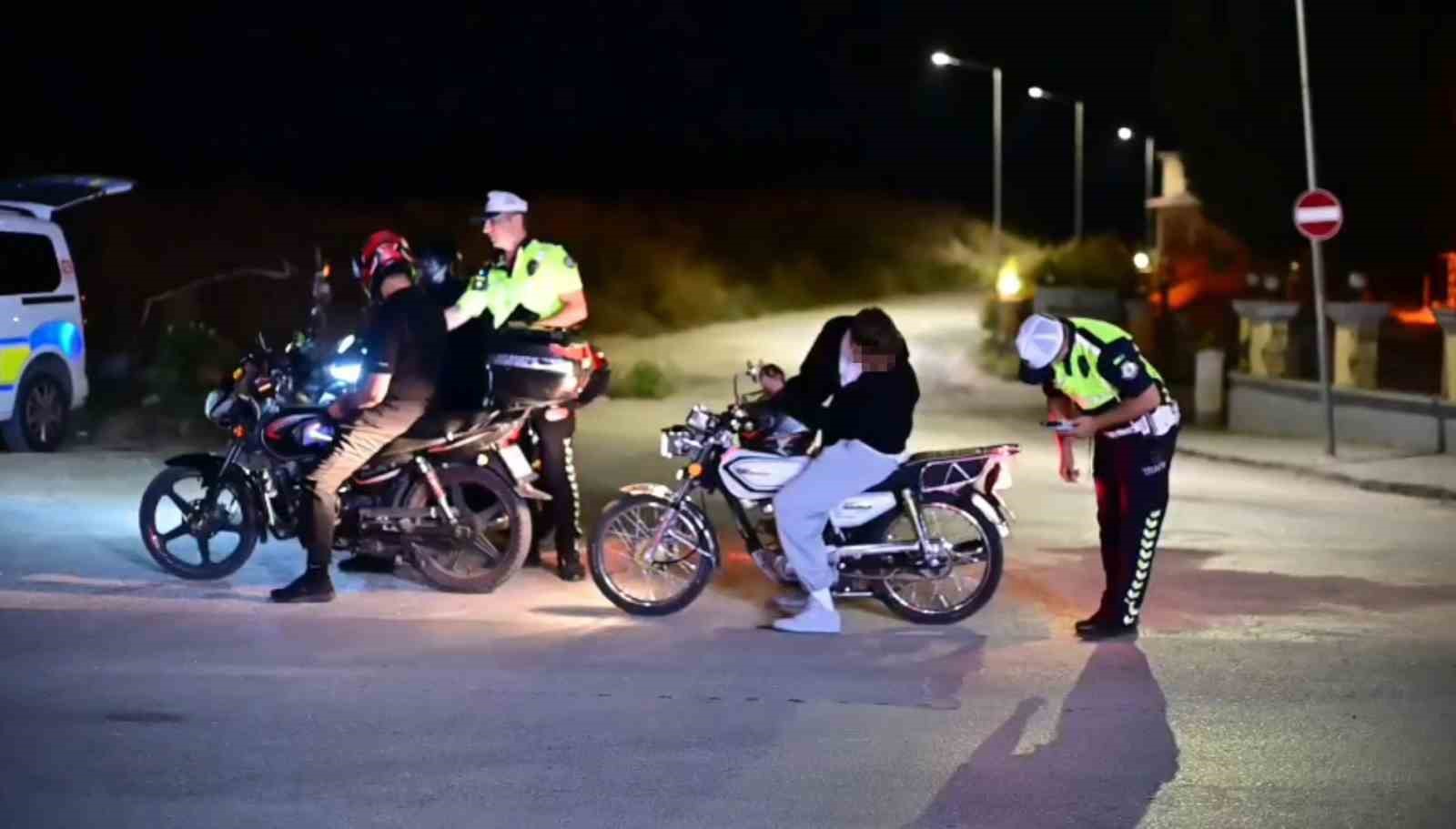 edirne-de-gece-trafik-uygulamasi
