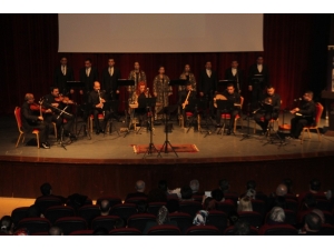 Harput İlahileri Ve Klasikleri Seslendirildi