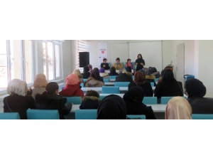 Mülteci Kadınlardan Afrin’deki Askerlere Dua