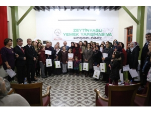 Burhaniye’de En Güzel Zeytinyağlı Yemek Yapmak İçin Yarıştılar