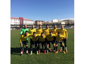 Lider Ağrı 1970 Spor Bir Puanla Yetindi