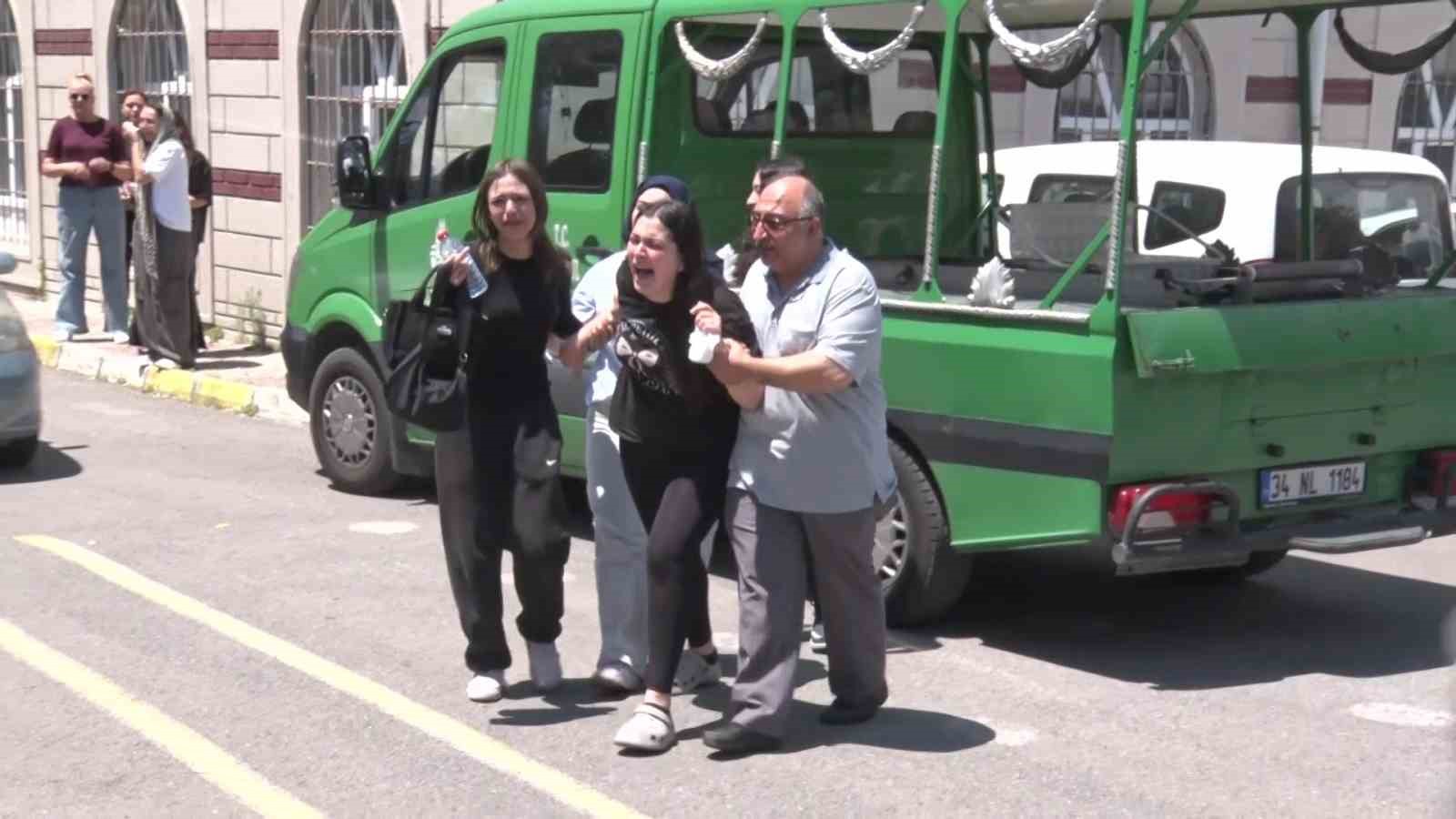 polat-ailesinin-korumasi-can-polat-son-yolculuguna-ugurlandi-ailesi-sinir-krizi-gecirdi