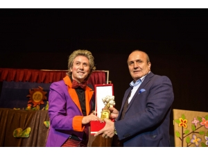 Taşköprü’de Minikler Tiyatroya Doydu