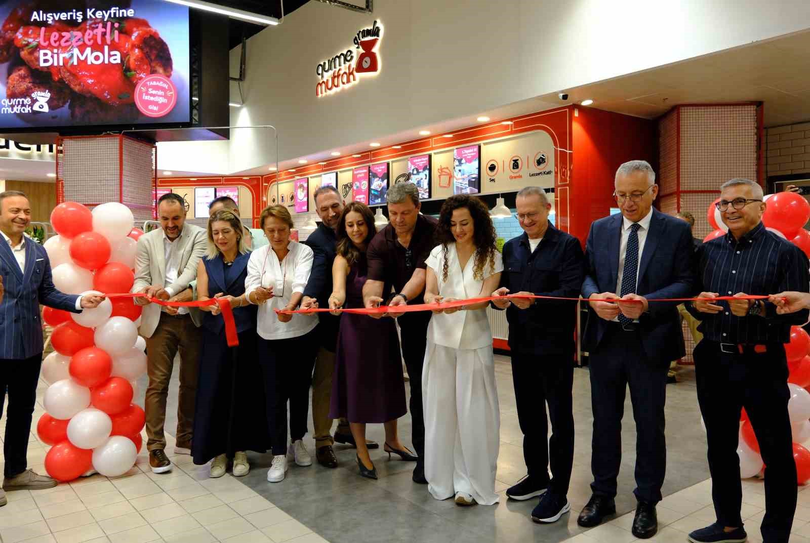gurmemutfak-gramla-ile-migros-ta-yeme-icmede-yeni-konsept