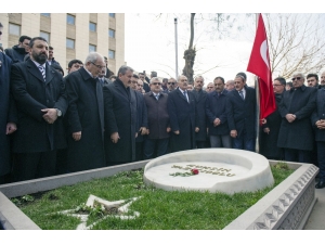 Bbp’nin 25. Kuruluş Yıl Dönümünde Muhsin Yazıcıoğlu Kabri Başında Anıldı