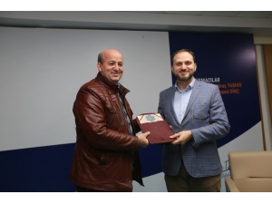 ‘Gençlik Dönemi Riskli Davranışlar’ İsimli Söyleşi Gerçekleşti