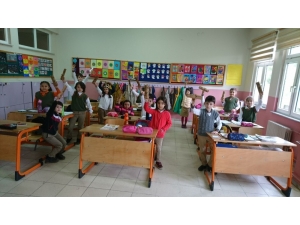 İzmit Belediyesi Çocuk Eğitimlerine Devam Ediyor