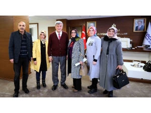 Başkan Karaosmanoğlu, “Eğitimde Hedef Daha Çok Çalışmaktır’’