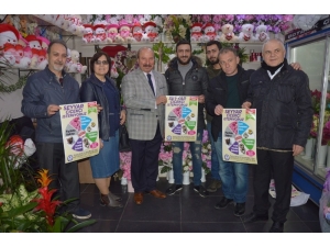 Çiçekçiler Sevgililer Günü Öncesi Korsan Çiçekçilere Savaş Açtı