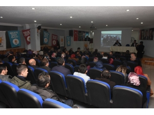 Ak Parti Ocak Ayı İlçe Danışma Meclisi Toplantısı Yapıldı