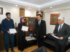 Uygulamalı Girişimcilik Kursu’nu Bitirenlere Sertifikaları Verildi