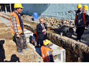 Yağmur Suyu Hattının 13 Kilometresi Tamamlandı
