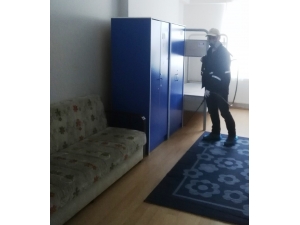 İzmit Belediyesi’nin İlaçlama Hizmeti Devam Ediyor