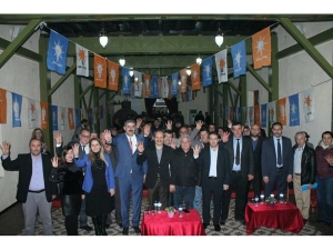 Ak Parti Burhaniye Genişletilmiş İlçe Danışma Meclisi Toplandı