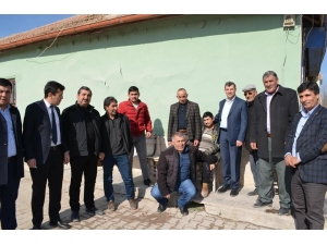 Ak Parti Heyetinde İlçe Ve Belde Ziyaretleri