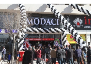 Van’da İş Yeri Açılışı