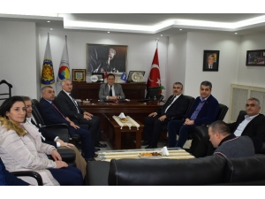 Sertan Yalçın’dan Çarşı Esnafına Otopark Müjdesi