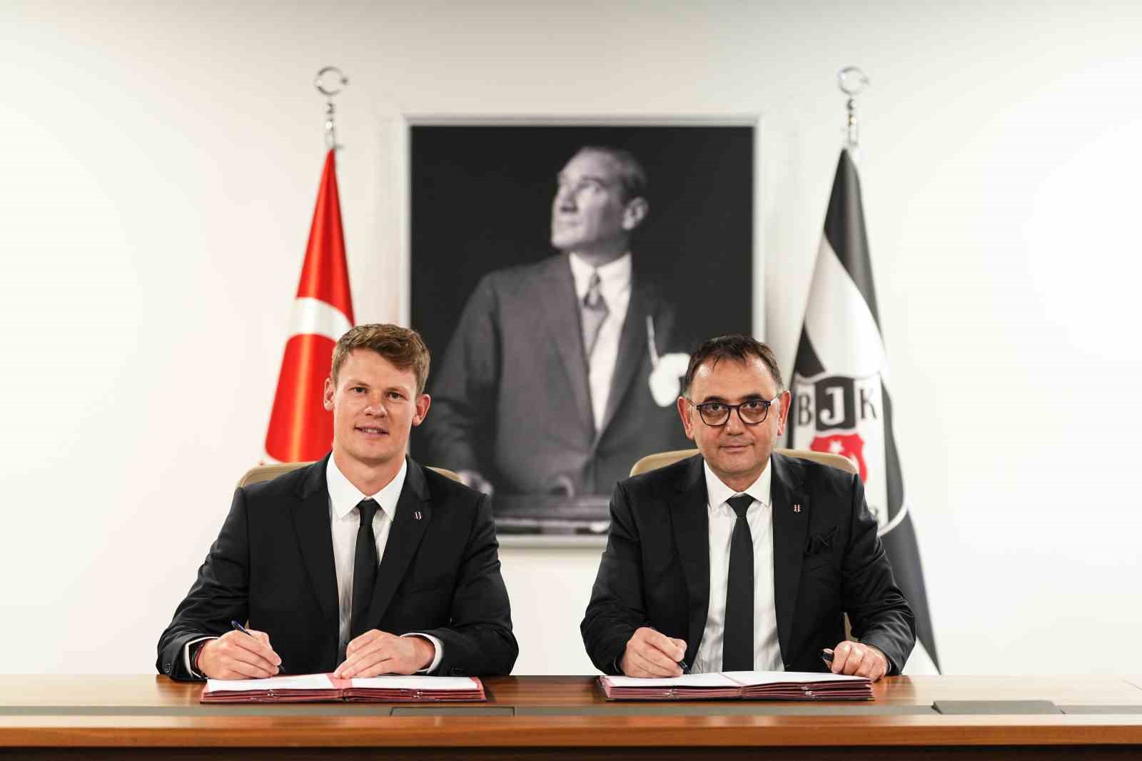 alexander-nubel-resmen-besiktas-ta